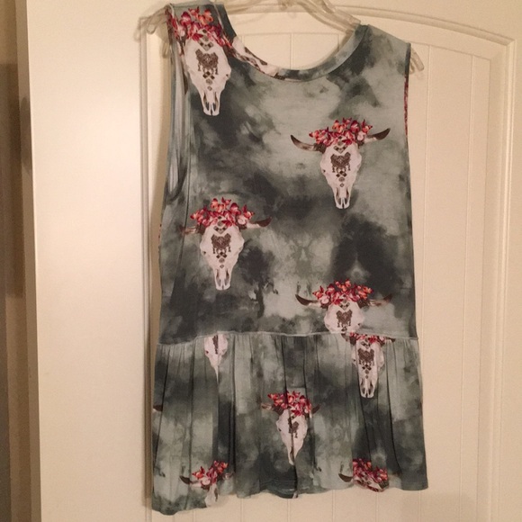 Cow skull tank top - Picture 4 of 5